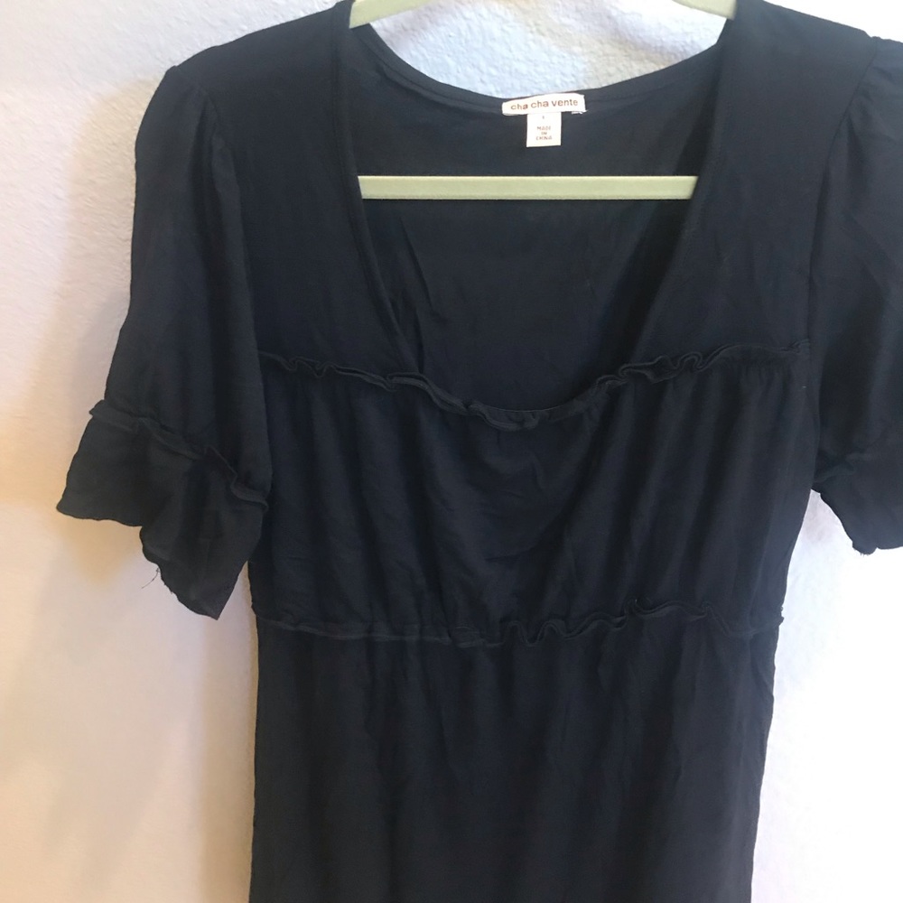 Adorable Peasant Style Top